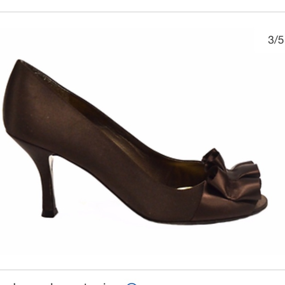 Stuart Weitzman chocolate satin heels - Picture 6 of 7